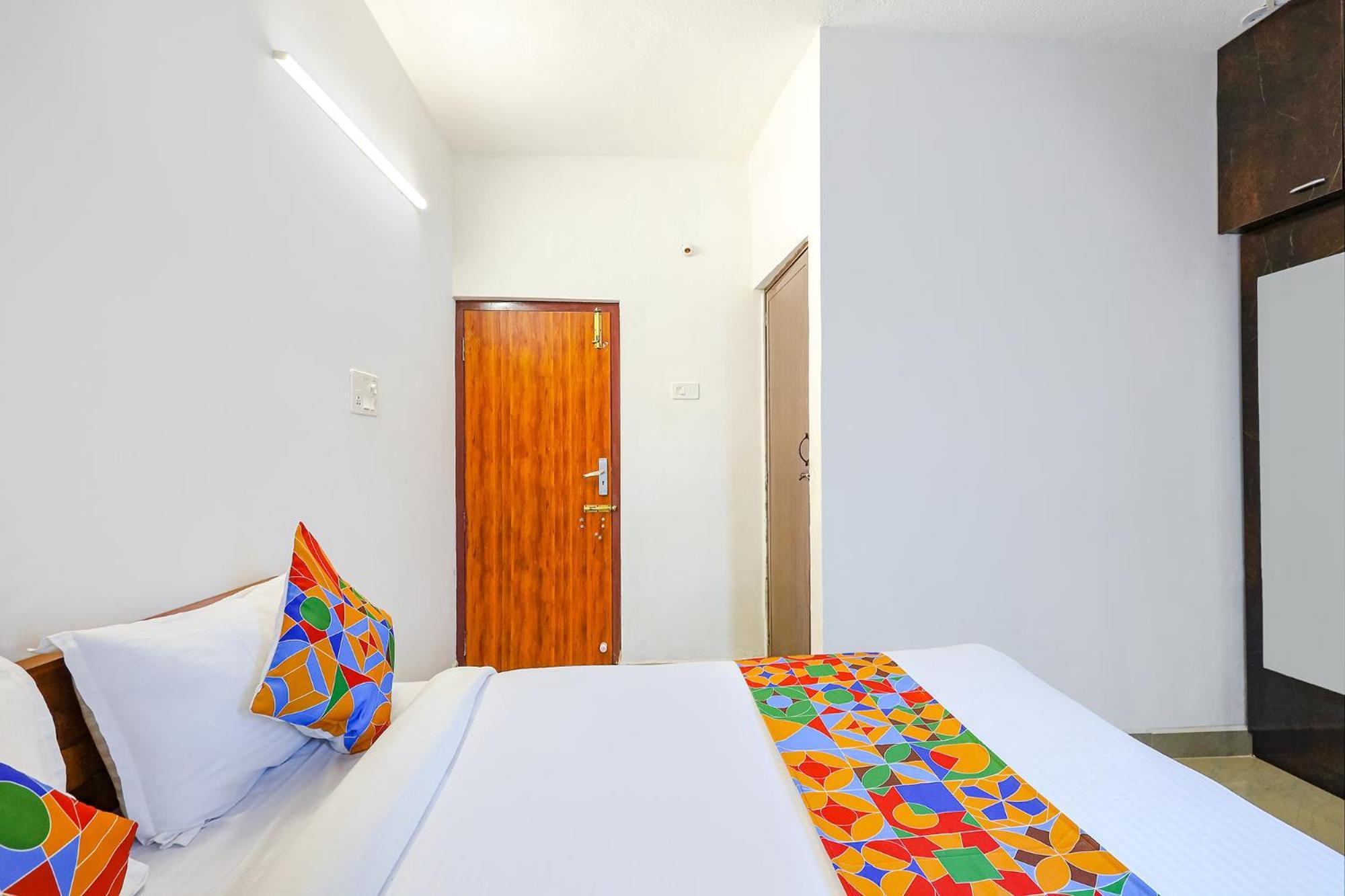 فندق Fabexpress Kovalam Residency شيناي المظهر الخارجي الصورة