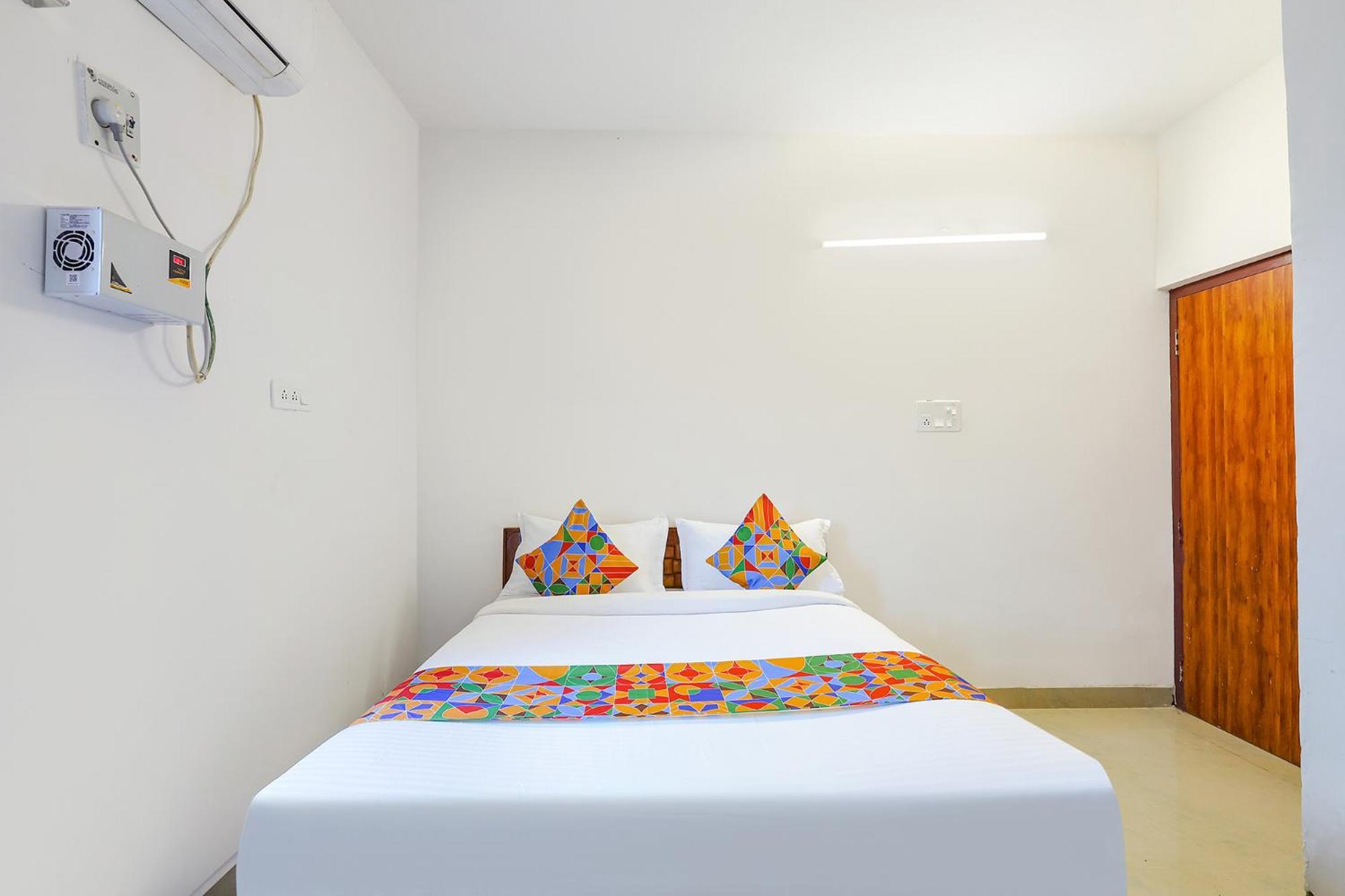 فندق Fabexpress Kovalam Residency شيناي المظهر الخارجي الصورة