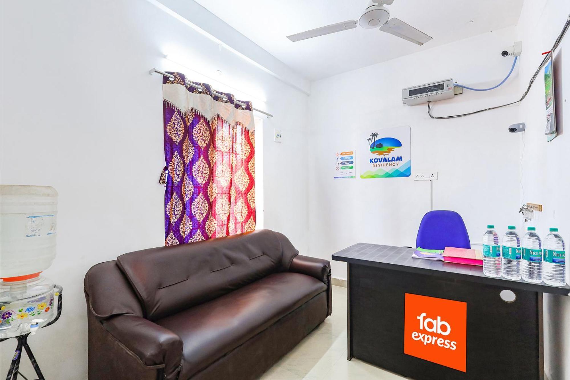 فندق Fabexpress Kovalam Residency شيناي المظهر الخارجي الصورة