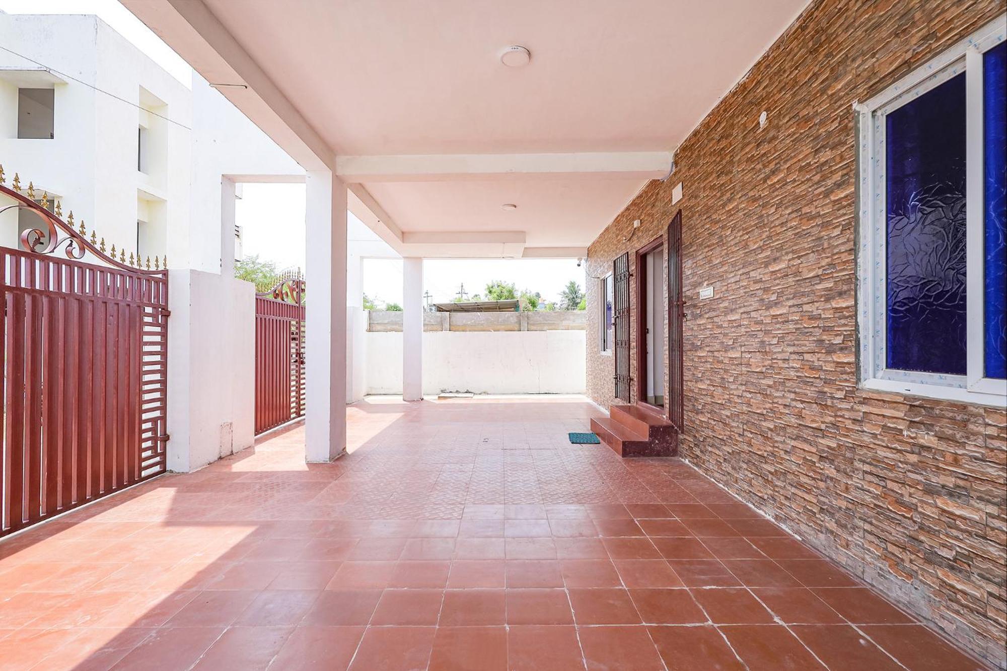 فندق Fabexpress Kovalam Residency شيناي المظهر الخارجي الصورة